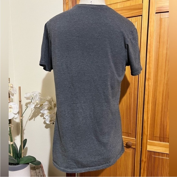 Harry Potter Medium Hogwarts School Gray Graphic T-shirt Casual Cotton Blend - Picture 4 of 6